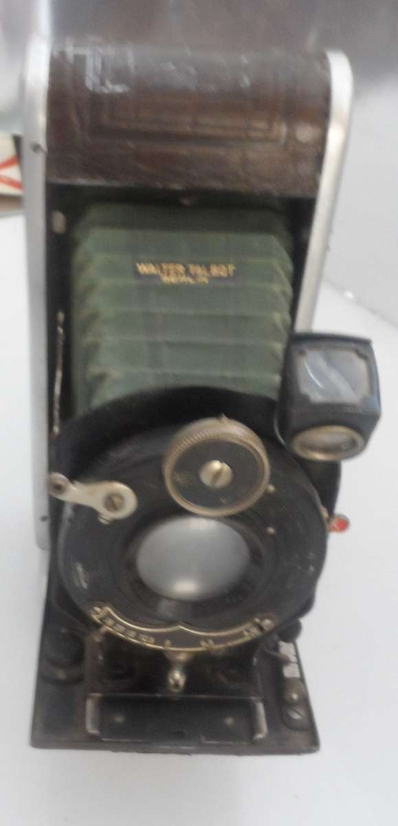 VINTAGE WALTER TALBOT BERLIN CAMERA  rare collectible