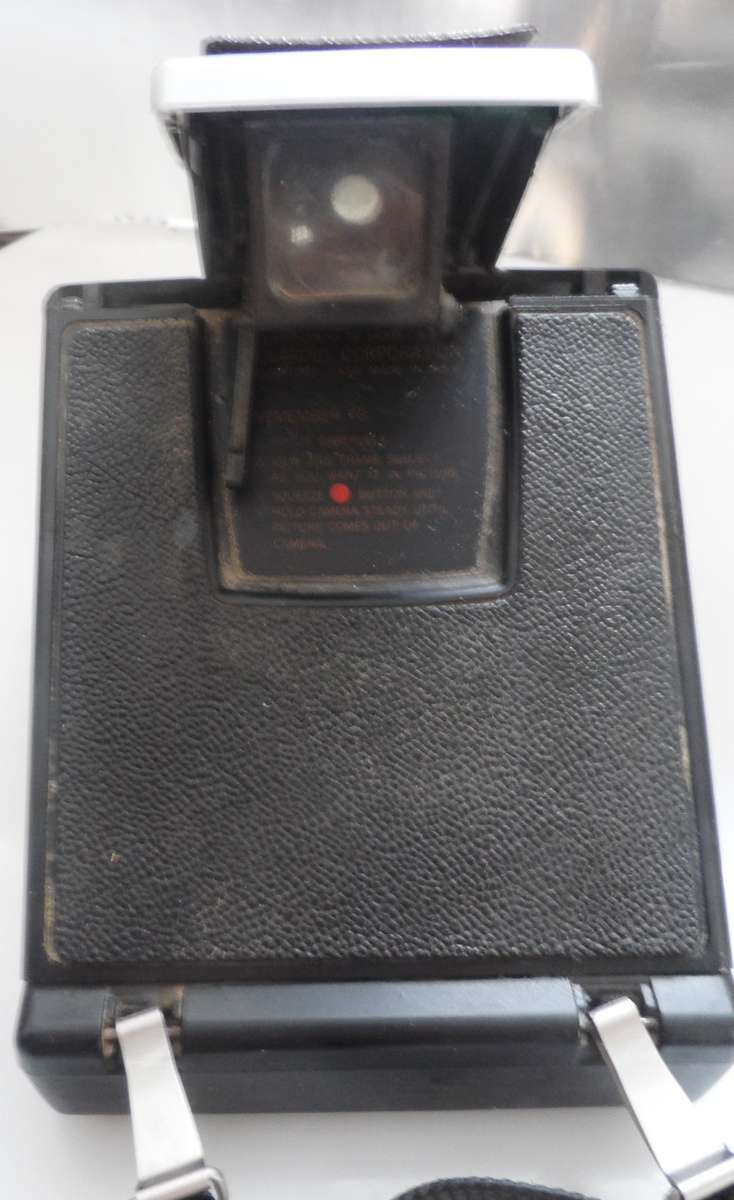 VINTAGE POLAROID SX70 - LAND  CAMERA ALPHA FOLDING INSTANT FILM CAMERA