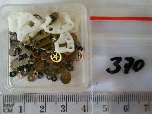 Watch parts- movement parts div.  - Watchmaker find your Treasure
