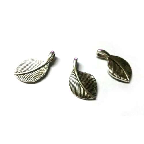 Pendants / Metal  Pendants / Leaf / 28mm x 16mm / 1pc / for jewellery crafting