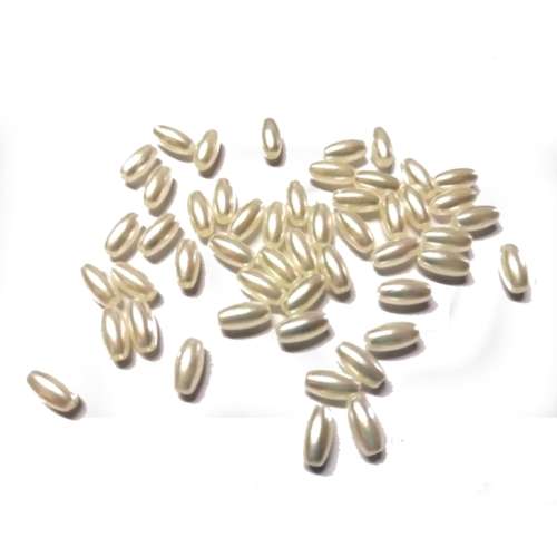 Beads / Acrylic Beads - 8mm -  50 pcs - pearl white - Oval for jewellery crafting