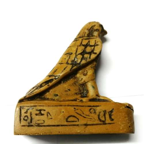 Egyptian figurine 7.5cm x 2.8cm x 8.2cm
