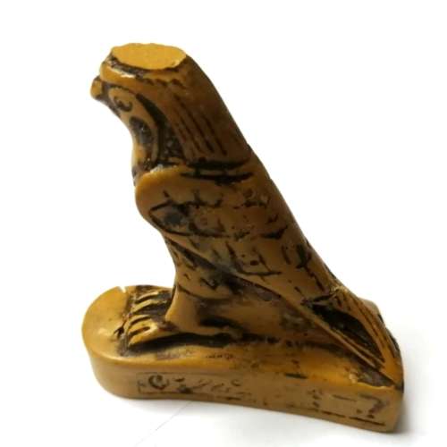 Egyptian figurine 7.5cm x 2.8cm x 8.2cm