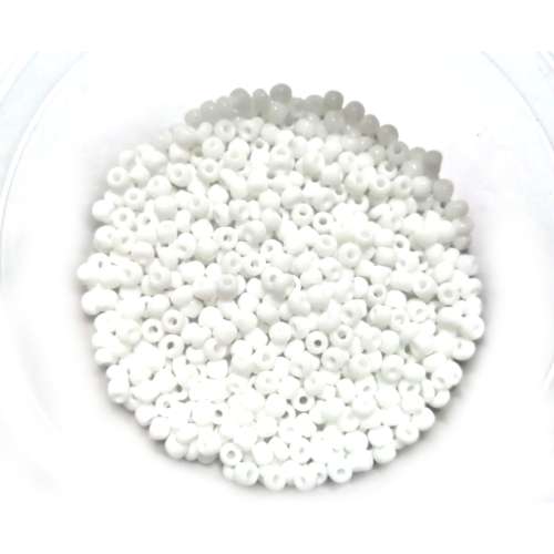 Beads -Glass  Seed Beads - 450pcs  - 3mm Size 8 - White / Beads for crafting
