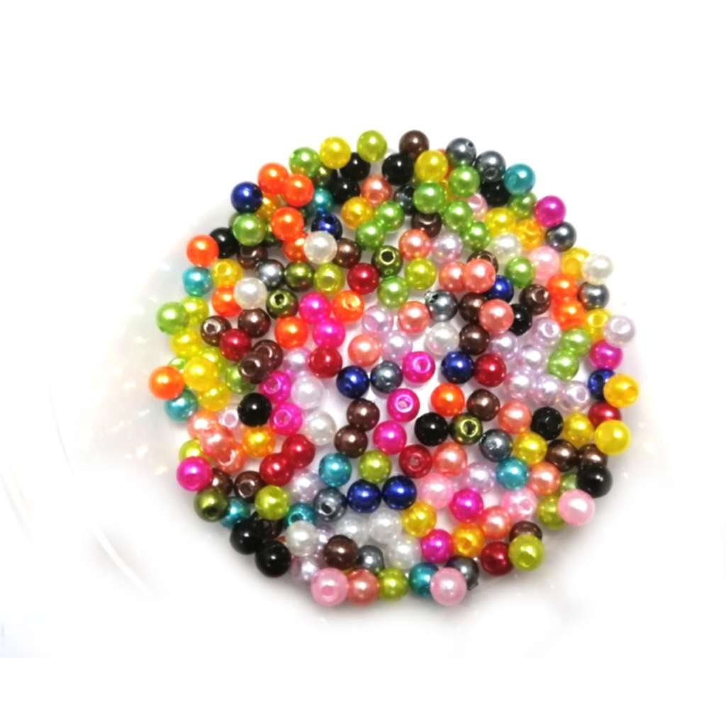 Beads / Acrylic Beads - 4mm -  200pcs - color mix - for jewellery crafting