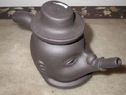 LOVELY SMOKER TEA POT