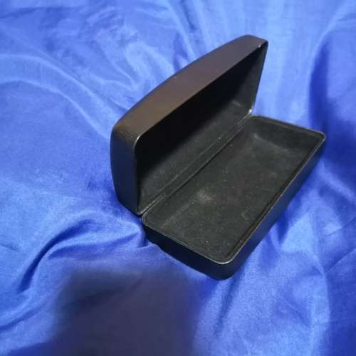 VERSACE LARGE BLACK CLAMSHELL SUNGLASSES CASE GOLD LETTERING