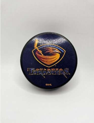 ATLANTA THRASHERS NHL LICENSED PUCK Made In SLOVAKIA by VEGUM MFG. + INGLASCO VINTAGE