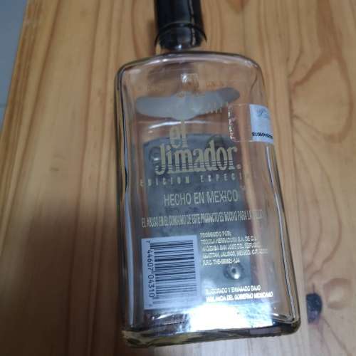 El Jimador Tequila ANEJO Empty 750ml Bottle w/Cast Metal Label Bought In Mexico RARE