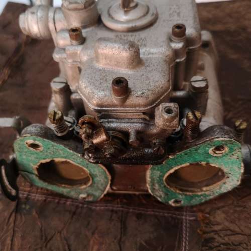 Weber 40DCOE4 Side Draft Carburettor. Made in Bologna Italy