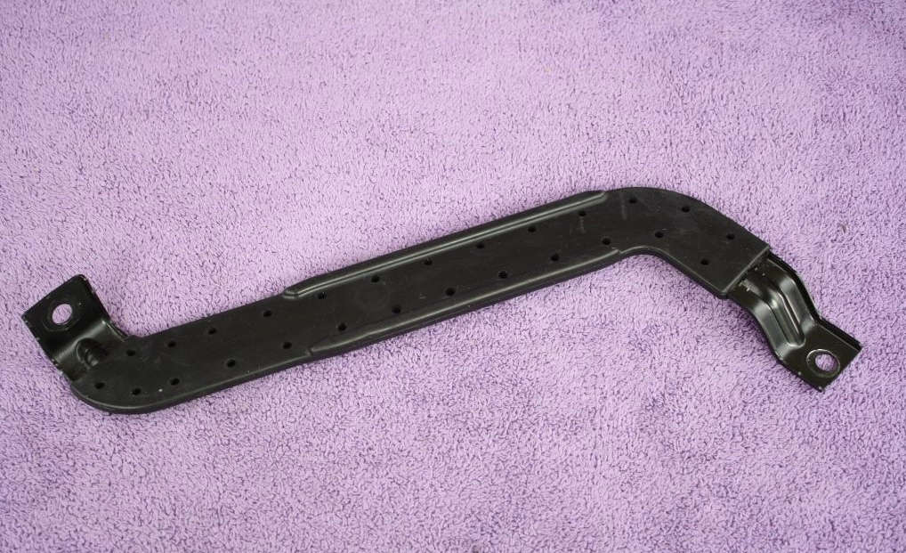 BMW E90 E91 E92 E93 xDrive M3 2006-2013 Top Securing Battery Clamp Holder Bracket.