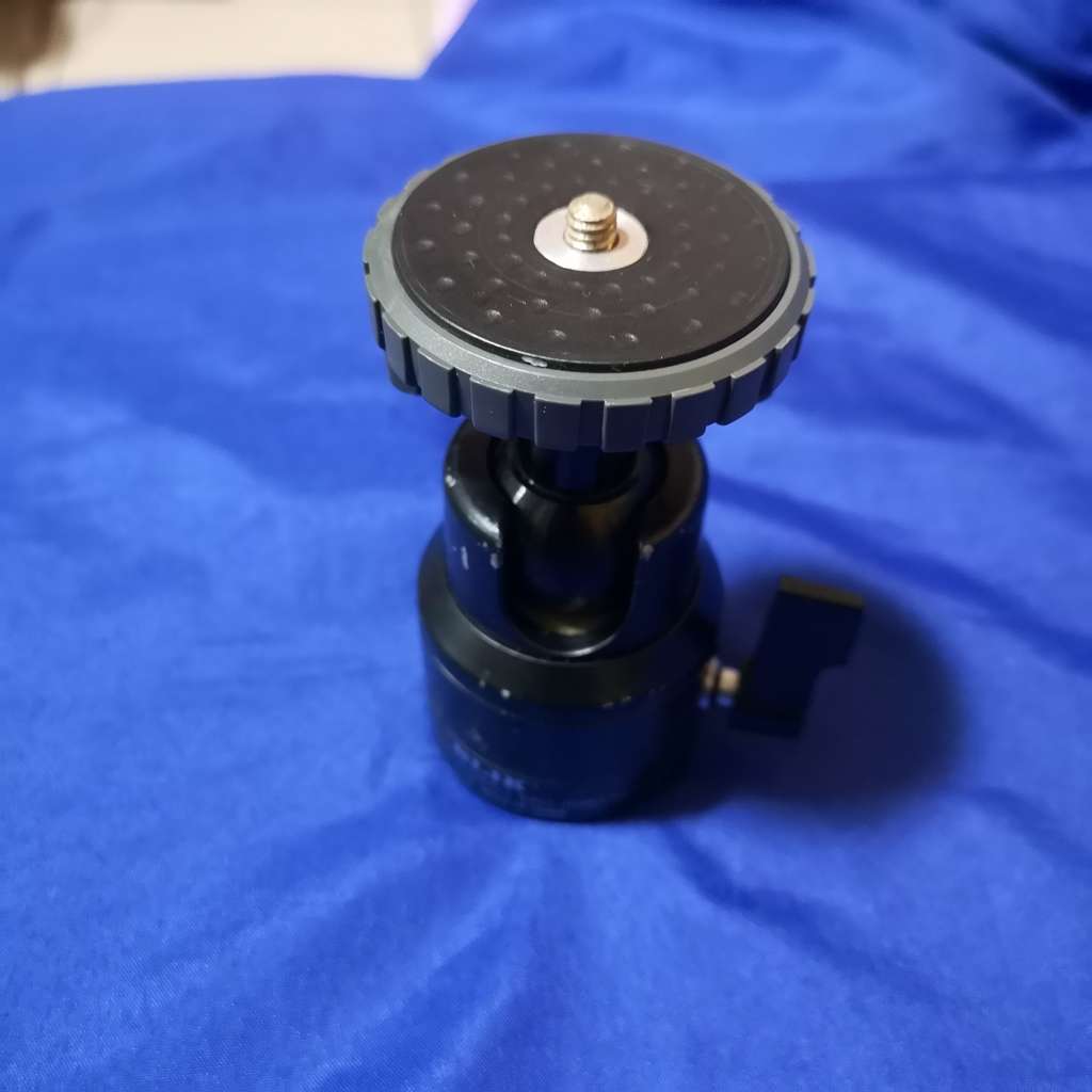 SLIK Variable Ball Head. Professional. SLIK 5774 Supports up to 5kg. See B&H for Specs