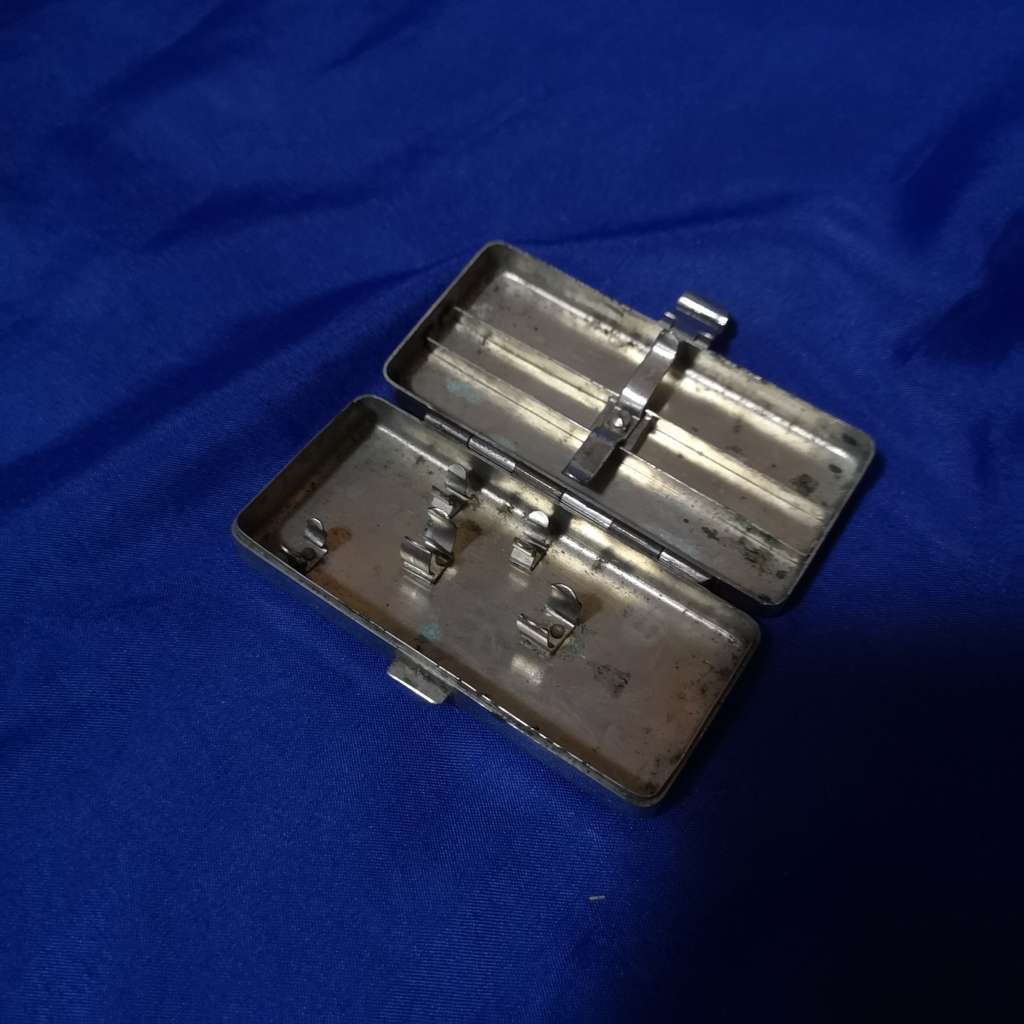 WW1 PD & Co British Made Military Medics Morphine kit- Case only