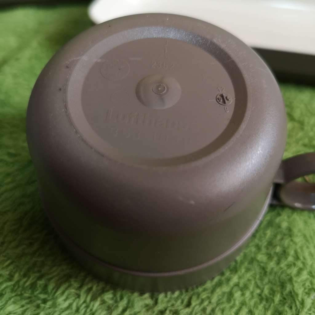 Lufthansa Airline Plastic Serving Tray with 4 Cups