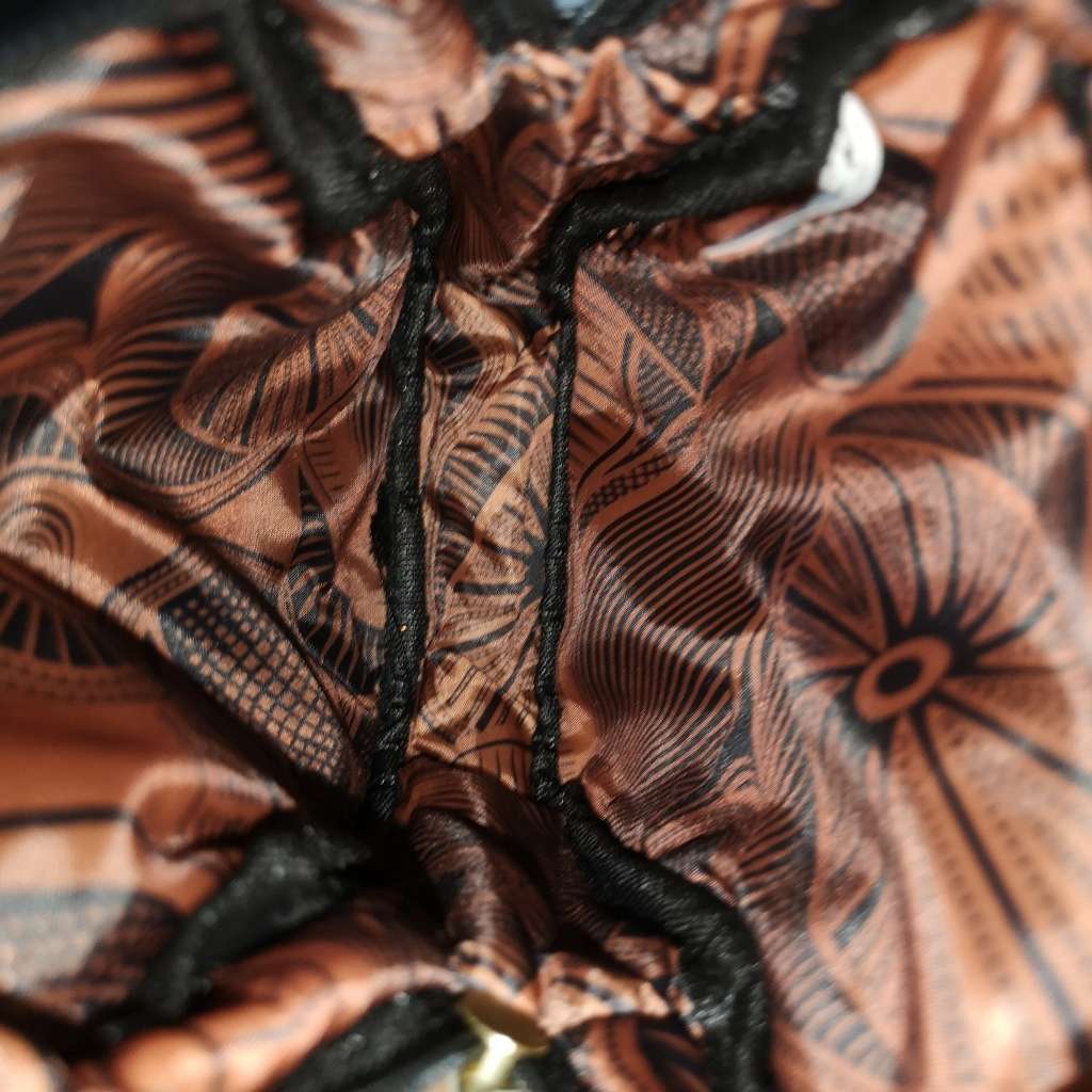 South African Airways business amenity kit bag only.