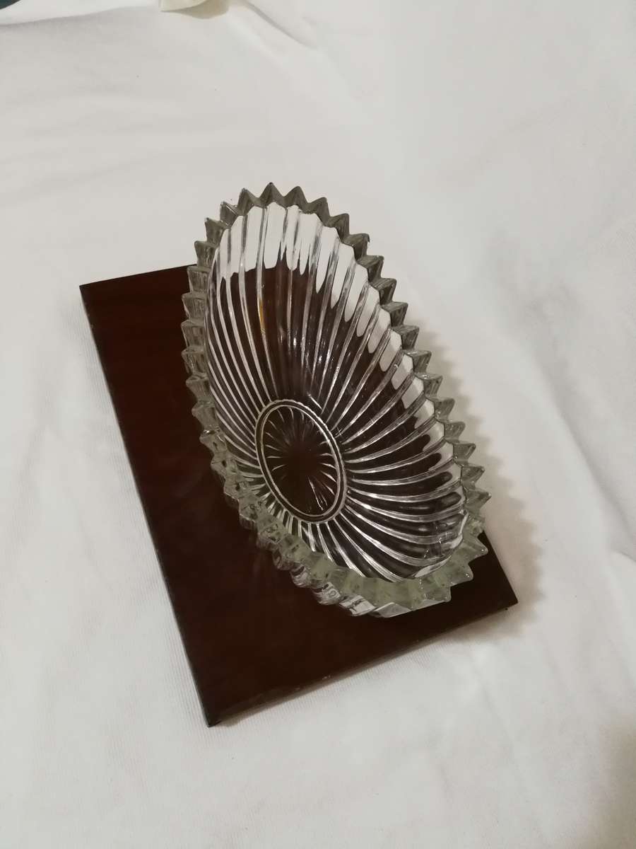 Vintage `Sowerby` heavy sawtooth ribbed glass fruit bowl