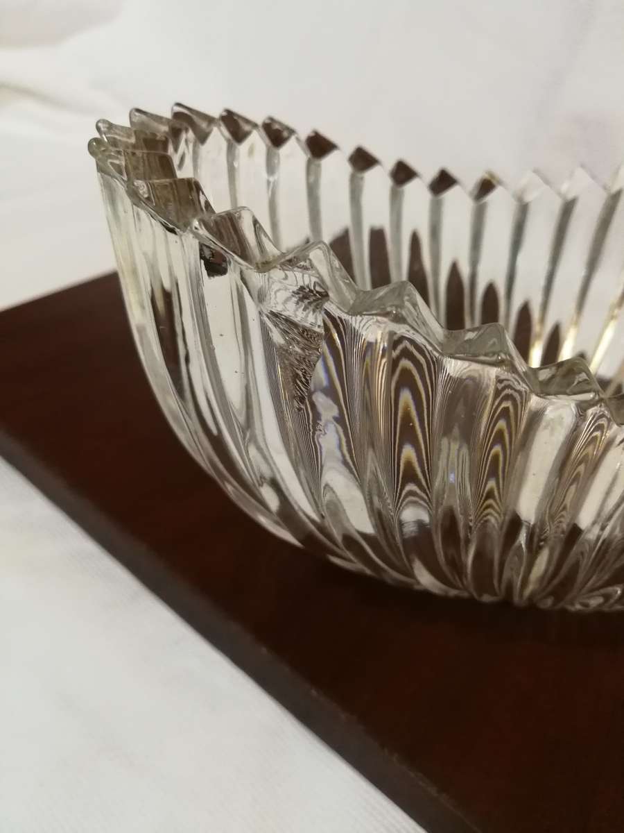 Vintage `Sowerby` heavy sawtooth ribbed glass fruit bowl