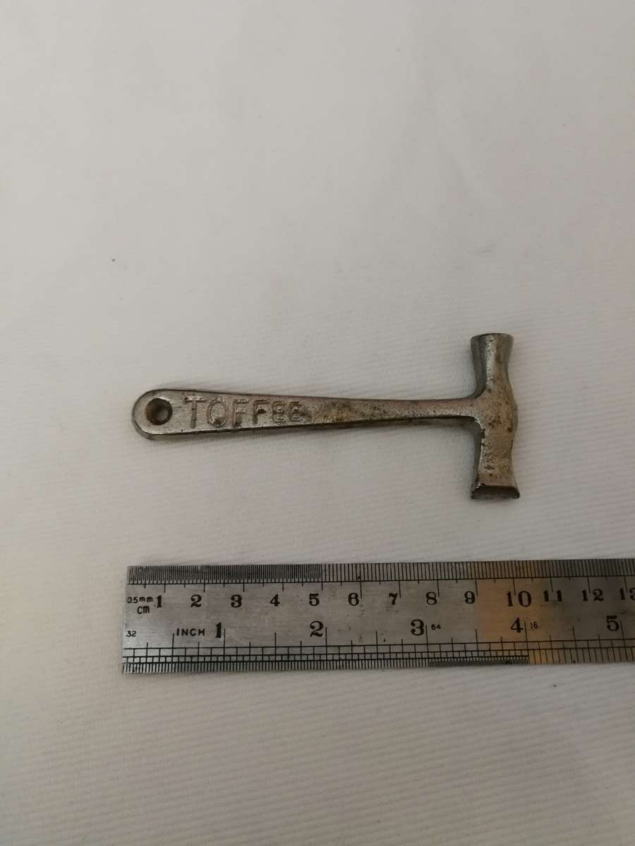 Walkers Toffee Hammer  Advertising Candy Sweets