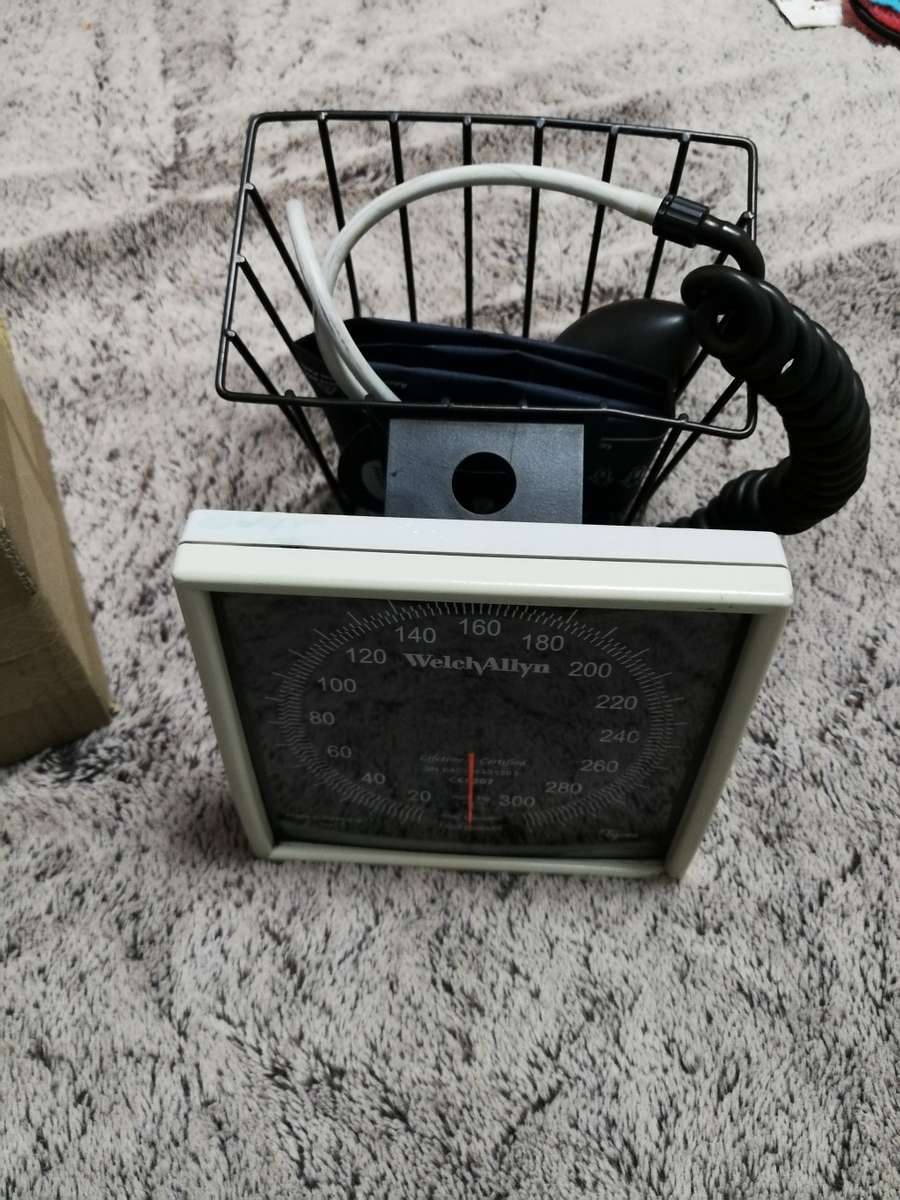 Welch Allyn Blood Pressure Machine. Jewel Movt, Laser engraved. Made in Germany