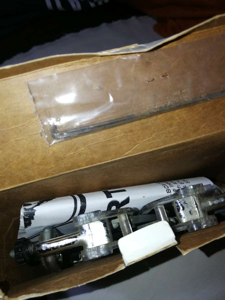 Vintage WARTHOG V-Sharp Diamond Knife Sharpener