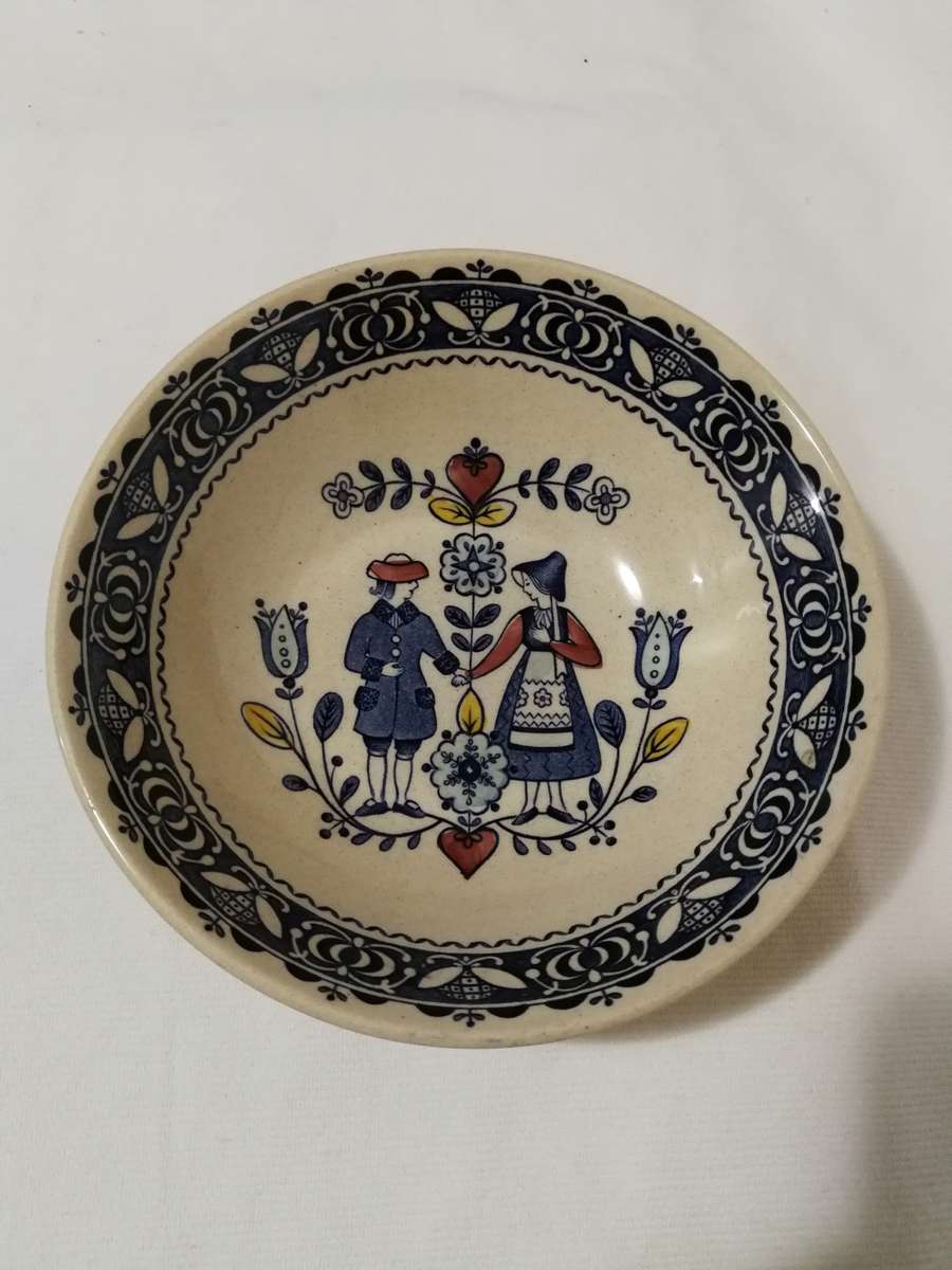 Johnson Bros England Hearts & Flowers 6 3/8in Cereal Bowl Old Granite Ironstone