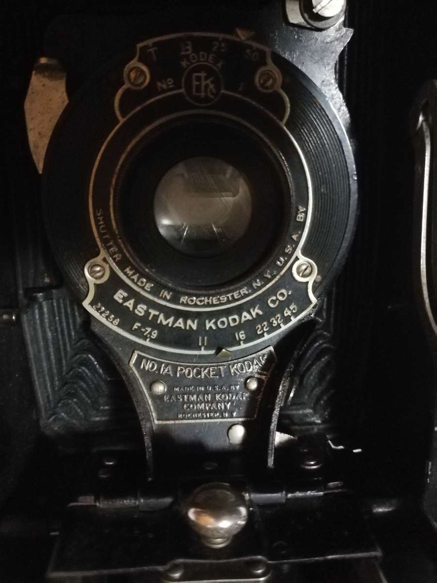 Kodak No.1A Pocket Autographic 116 Rollfilm Folding Camera 9x12. Made in USA by Eastman Kodak co.