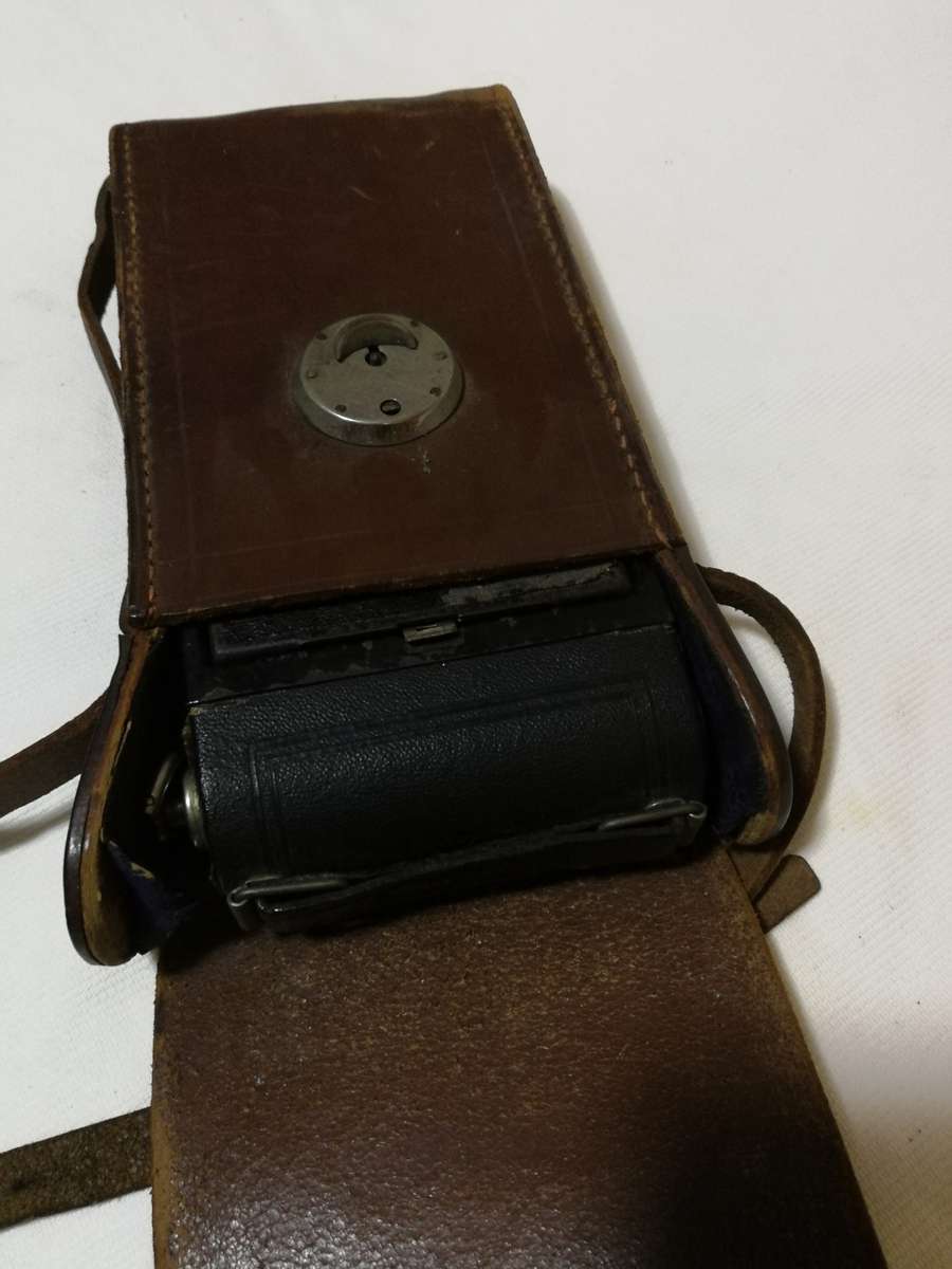 Kodak No.1A Pocket Autographic 116 Rollfilm Folding Camera 9x12. Made in USA by Eastman Kodak co.