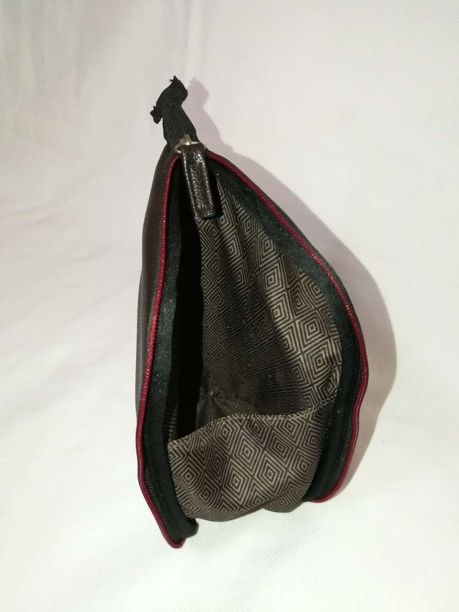 SAA Amenity Kit Bag- Ideal to store Power Bank