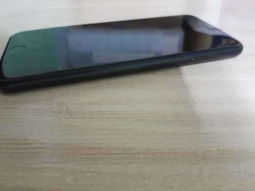 iPhone 2020 SE ( please read )