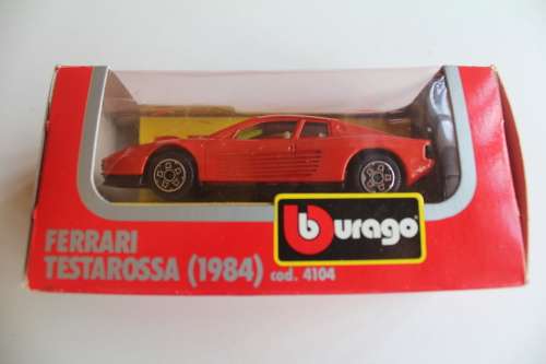 Burago Ferrari Testarossa 1984 1/43 Mint in Box