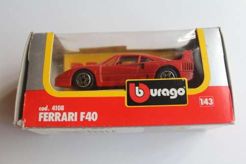 Burago Ferrari F40 1/43 Mint in Box