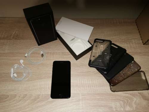 iPhone 7 Plus 256GB with extra protective covers