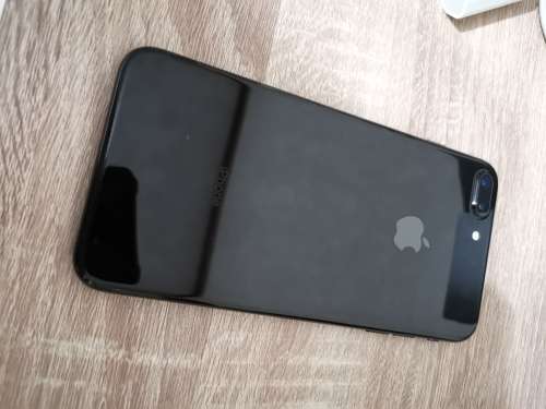 iPhone 7 Plus 256GB with extra protective covers