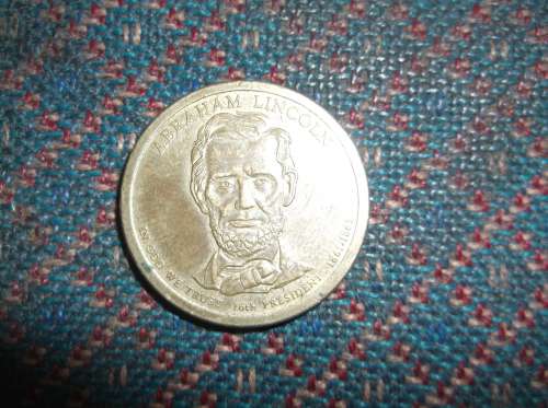 COIN USA : ONE DOLLAR 2010 ABRAHAM LINCOLN PRESIDENTIAL COMMEMORATIVE COIN