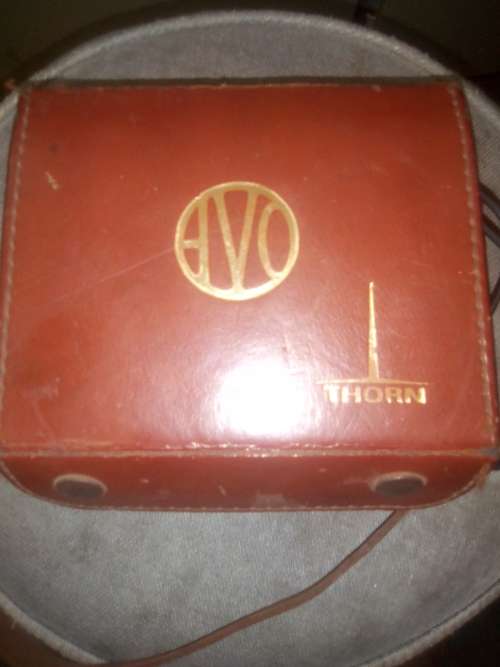 VINTAGE THORN MULTIMINOR MK5 MULTIMETER IN LEATHER CASE.