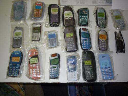 REDUCED!!! 10 000 CELL PHONE COVERS (+/-18 DIFFERENT KINDS)