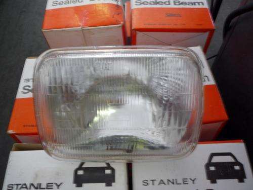 STANLEY 6052 SEALED BEAMS / PER PAIR ( 100watt / 75 watt  - 12v 3 pin )