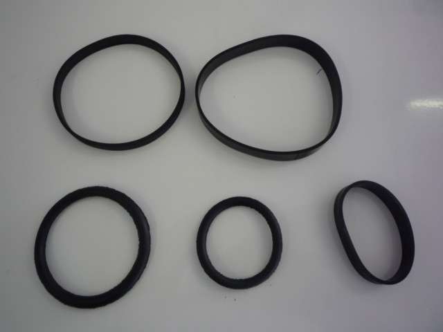 HOOVER VACUUM CLEANER BELTS ( SENIOR  / JUNIOR / CONCEPT / INNOVATION / FLAT ) R1.00 PER BELT