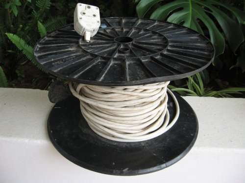 HEAVY DUTY (3mm) ELECTRICAL EXTENTION. (25M?)