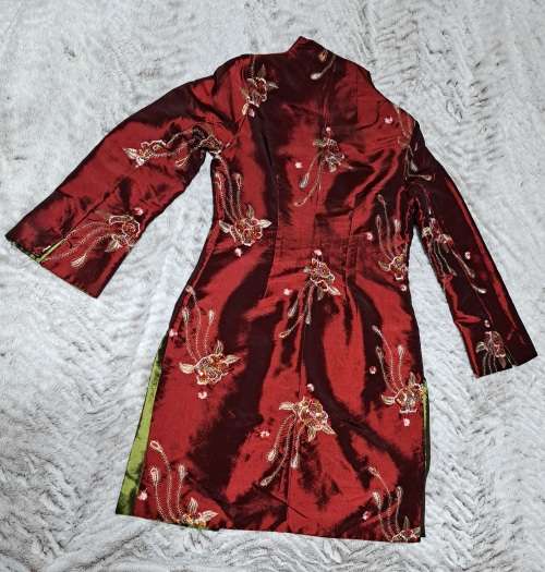 Reversible Jacket -  Mandarin Style - Burgundy with Flower sequence and Plain Green S/M (Used)