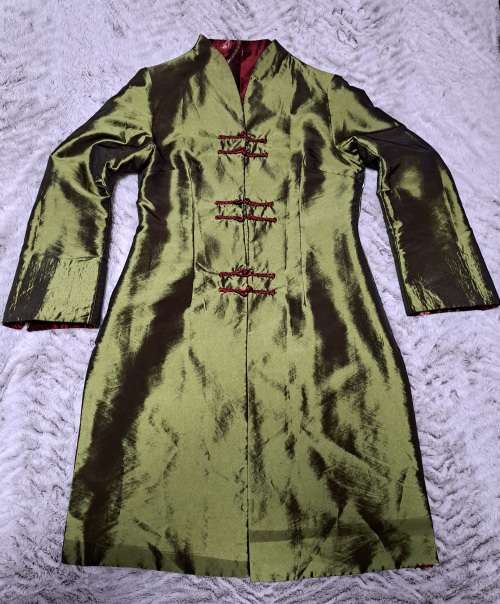 Reversible Jacket -  Mandarin Style - Burgundy with Flower sequence and Plain Green S/M (Used)