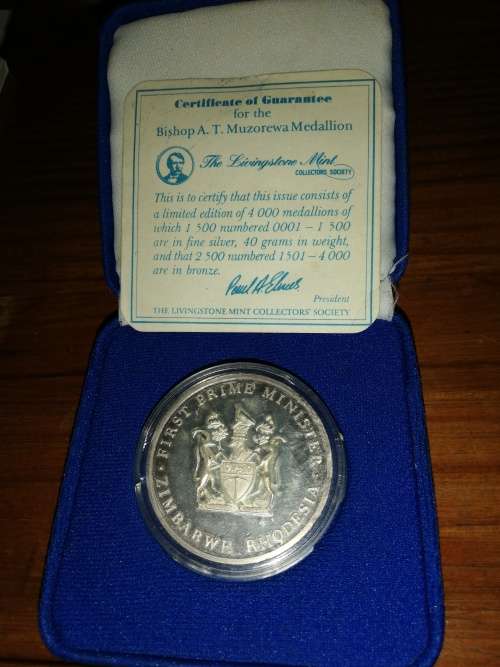 Robert Muzorewa Silver Medallion