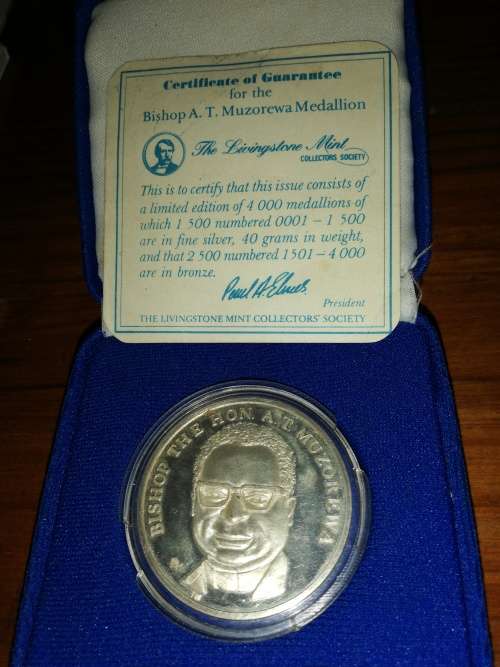 Robert Muzorewa Silver Medallion