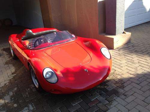 1964 Porche 718 spider replica