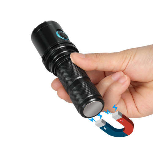 Imalent DM70, 4500 Lumen, 306m throw, Rechargeable