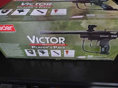 Spyder Victor Players Pack