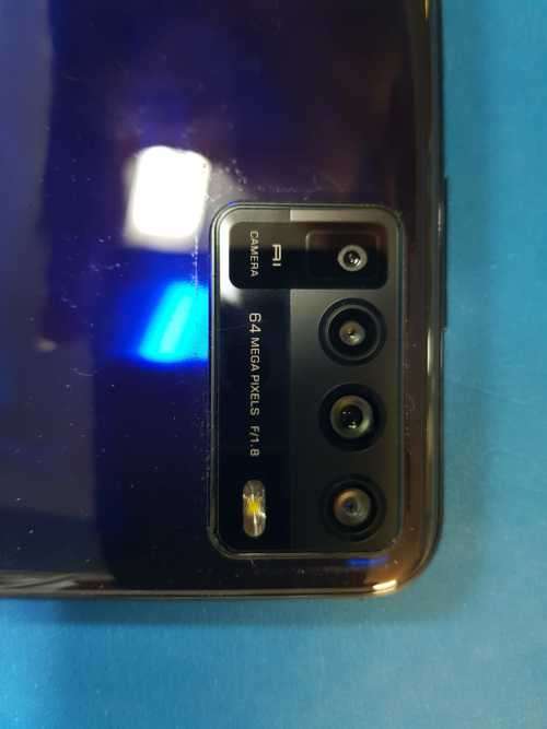 Hisense H50 infinity smartphone