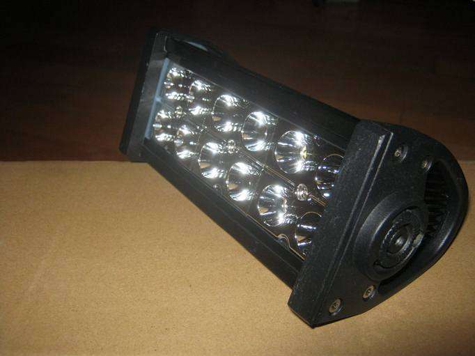 LED SPOT LIGHT BAR 36 Watt (10-30 Volts)