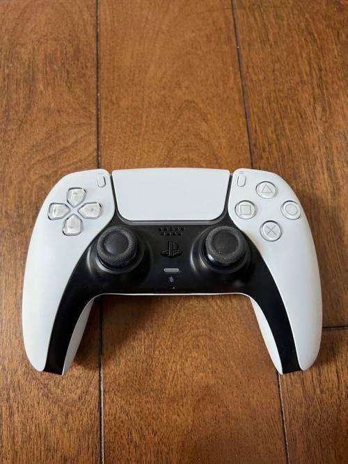 Sony PS5 blu-ray  DISC EDITION playstation 5 console with controller