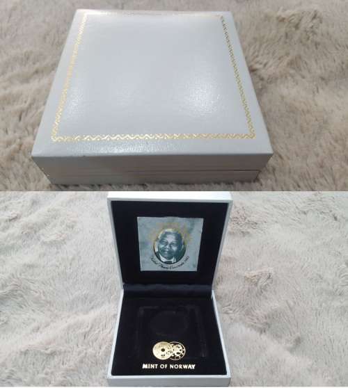Mandela Coin set boxes (Bid per lot) Auction starts @ R1 bid now!!